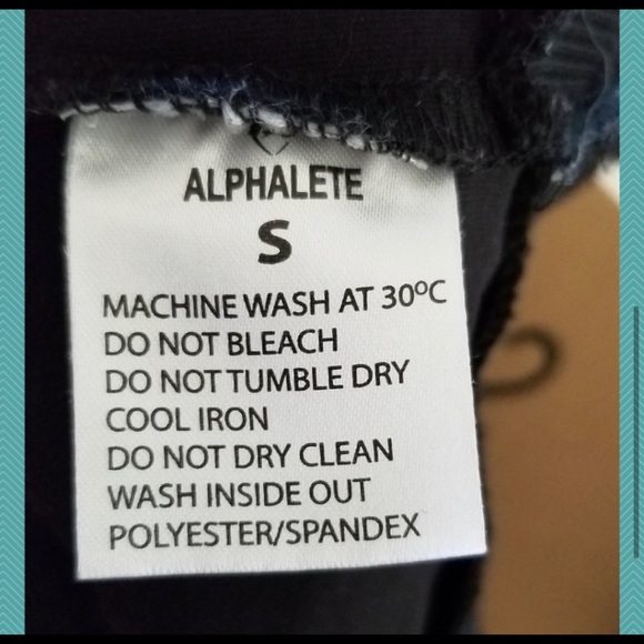 Alphalete Black Full Zip Hoodie w/ Logo & Spellout - Picture 4 of 4